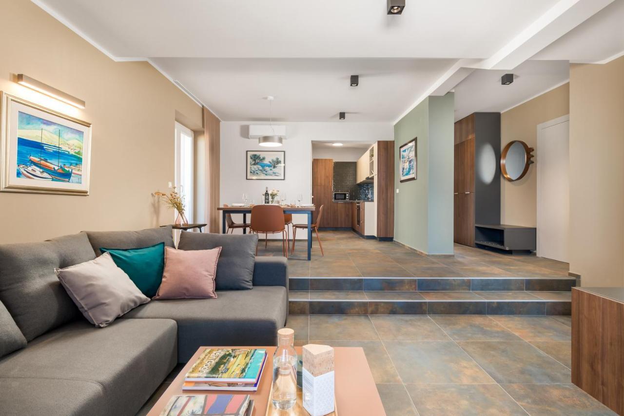 Apartmani Heni Vrbnik Ngoại thất bức ảnh