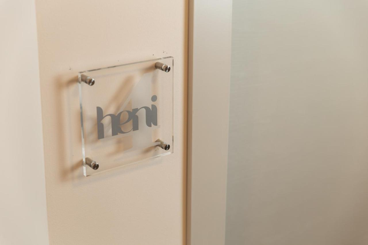 Apartmani Heni Vrbnik Ngoại thất bức ảnh