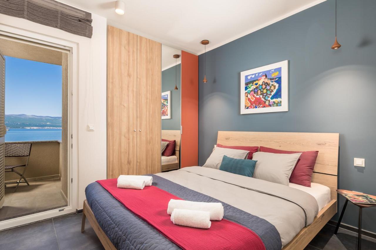 Apartmani Heni Vrbnik Ngoại thất bức ảnh