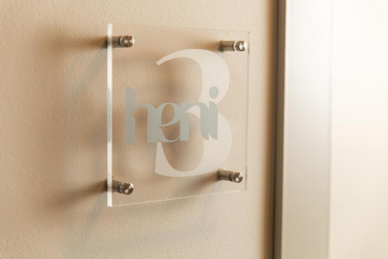 Apartmani Heni Vrbnik Ngoại thất bức ảnh